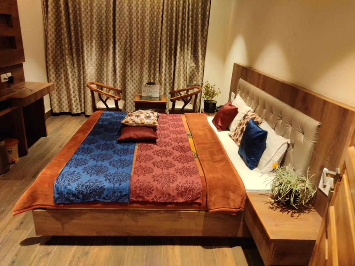 Apple Blossom Hotel มะนาลี ภายนอก รูปภาพ